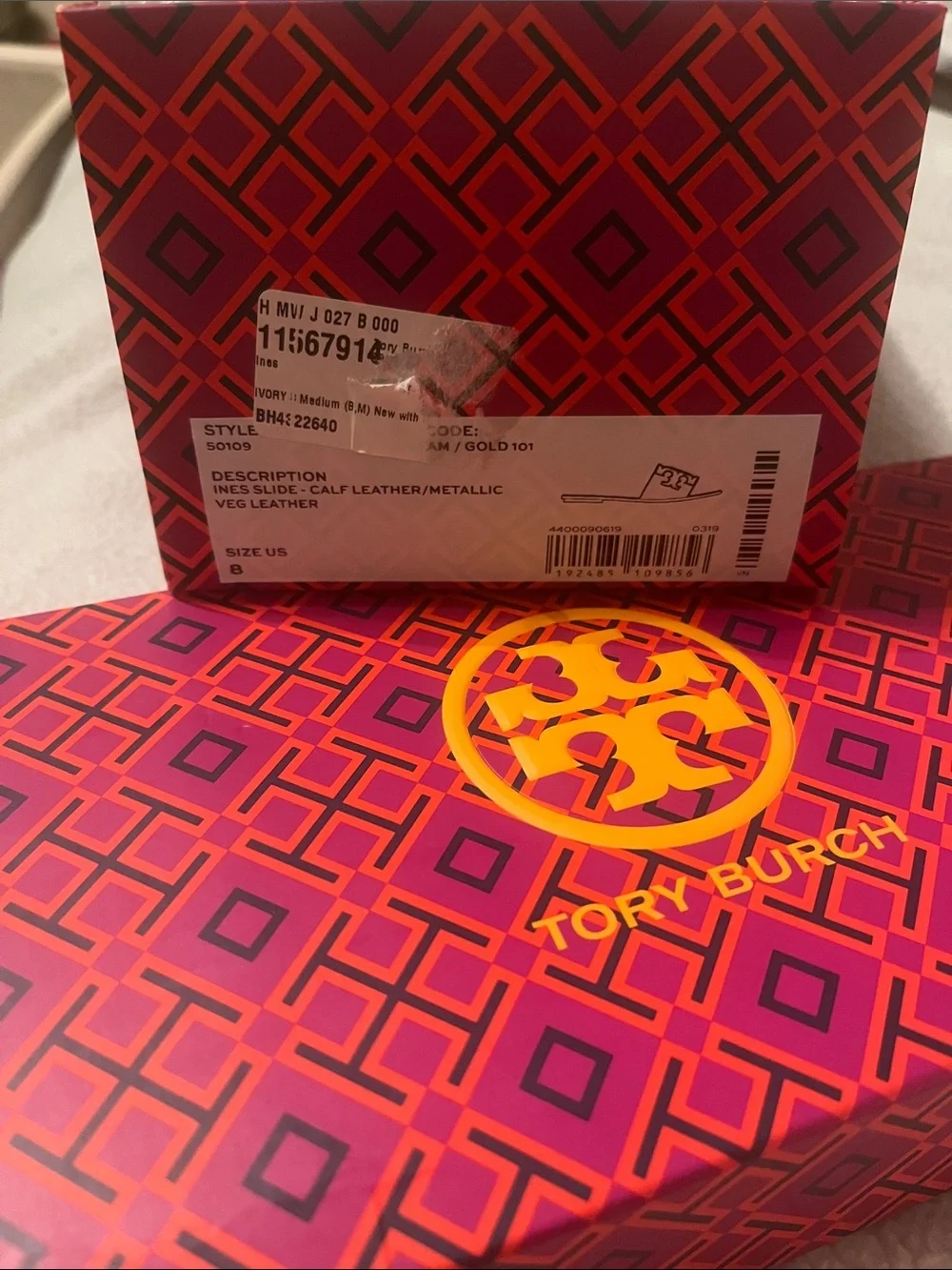 Tory Burch Cream Leather Slide Sandals with Logo Cutout